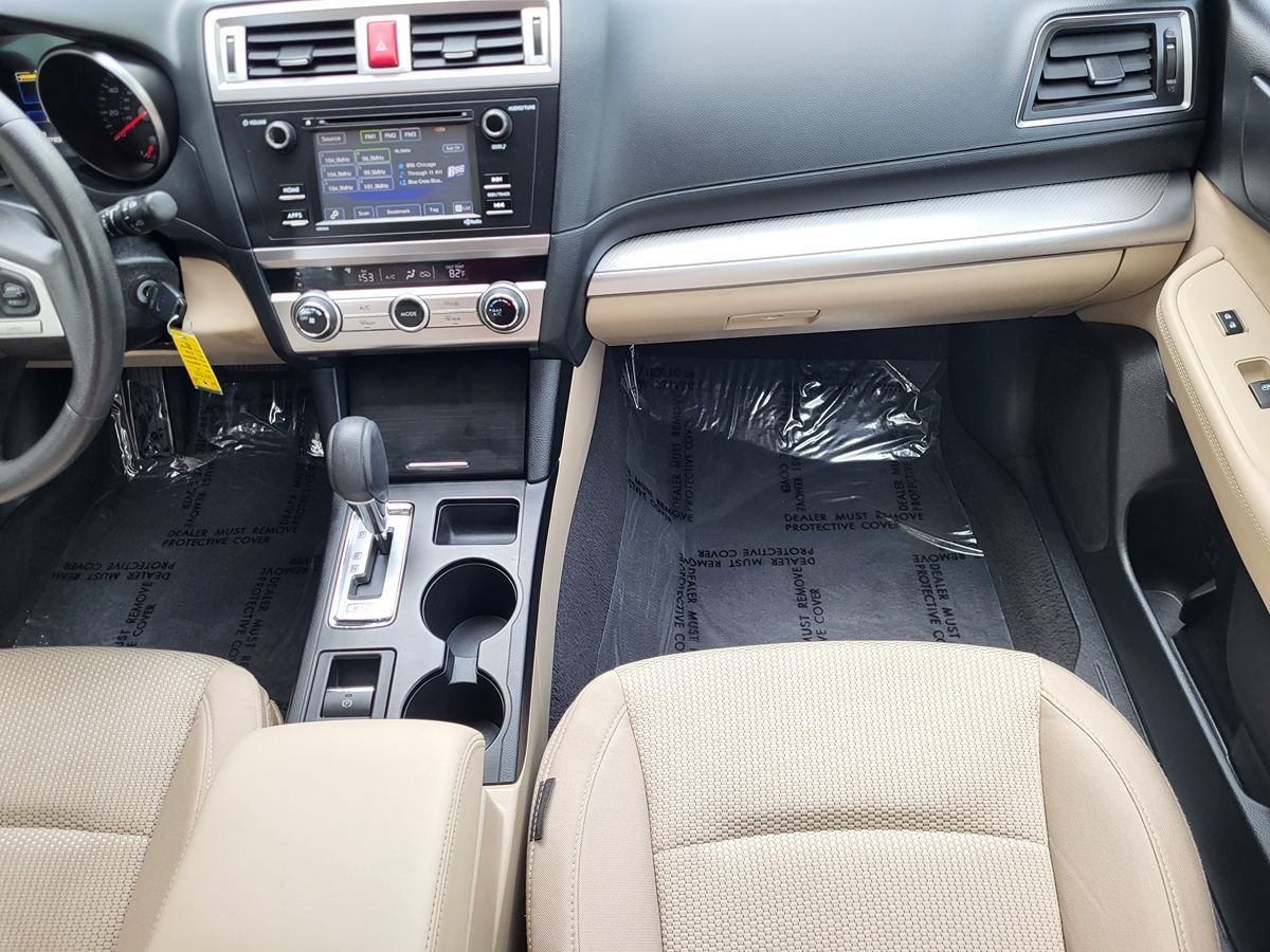 Used 2017 Subaru Outback 2.5i AWD/4WD image 21