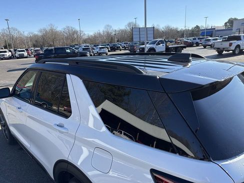 New 2025 Ford Explorer ST image 13