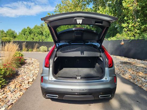 Used 2025 Cadillac XT4 Premium Luxury image 23