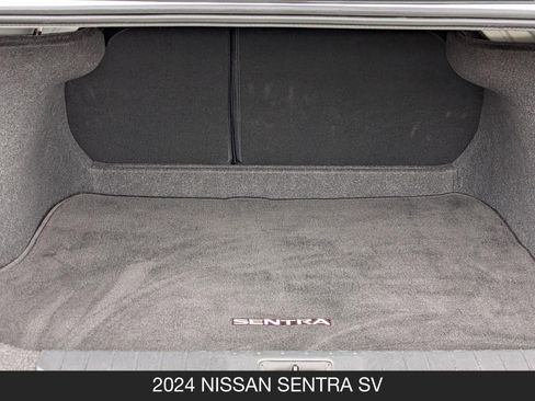 Used 2024 Nissan Sentra SV FWD image 20