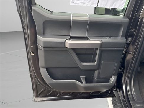 Used 2020 Ford F150 XLT w/ Equipment Group 301A Mid image 17