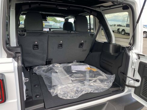 New 2027 Jeep Wrangler Unlimited Sport AWD/4WD image 5