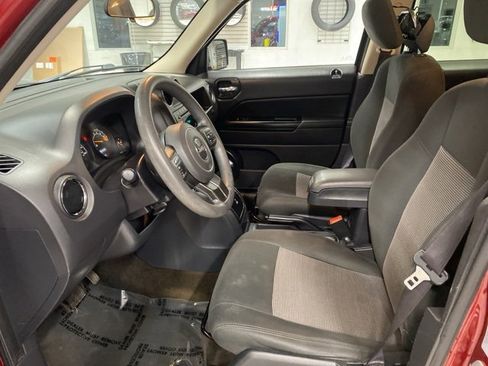 Used 2015 Jeep Patriot Sport w/ Power Value Group image 20