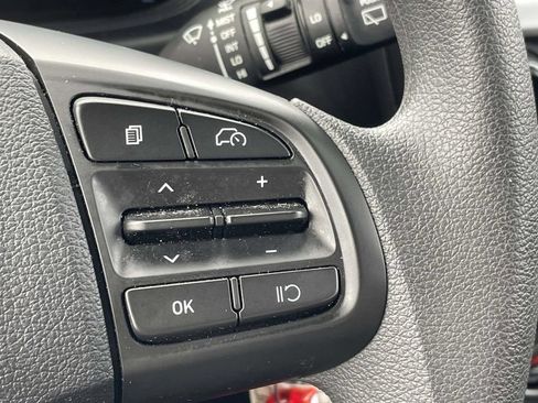 Used 2026 Hyundai Venue SE FWD image 17