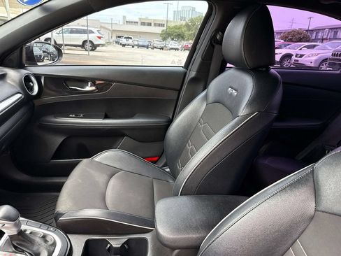 Used 2023 Kia Forte GT-Line w/ GT-Line Premium Package FWD image 15