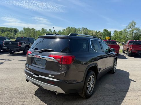 Used 2019 GMC Acadia SLE AWD/4WD image 5