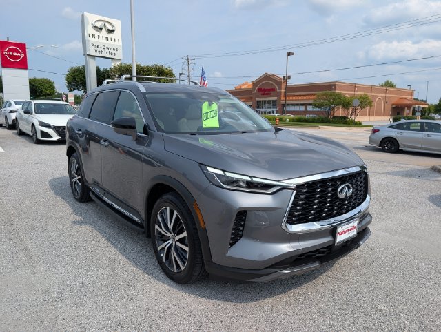 Used 2025 INFINITI QX60 Sensory AWD/4WD image 7