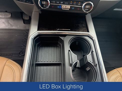 Used 2022 Ford F250 Lariat w/ Lariat Value Package AWD/4WD image 23