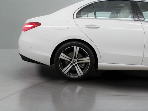 Used 2024 Mercedes-Benz C 300 Sedan image 38