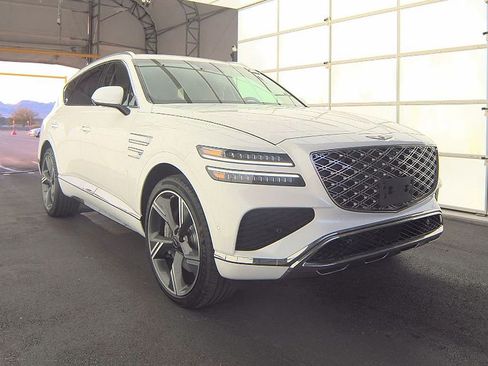 Used 2026 Genesis GV80 2.5T Prestige image 4