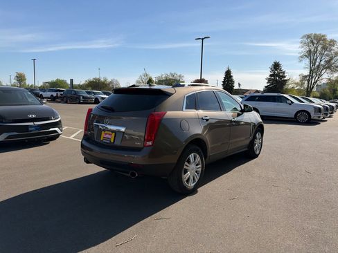 Used 2016 Cadillac SRX Luxury w/ Driver Awareness Package AWD/4WD image 2