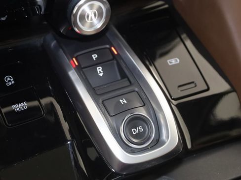 Used 2023 Acura MDX SH-AWD w/ Technology Package image 7