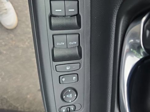 Used 2026 Honda CR-V EX image 12