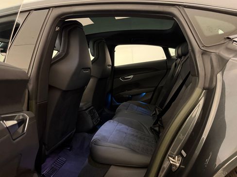 Used 2023 Audi e-tron GT Prestige w/ Prestige Package image 14