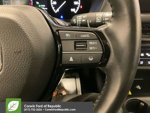 Used 2025 Honda HR-V EX-L image 21