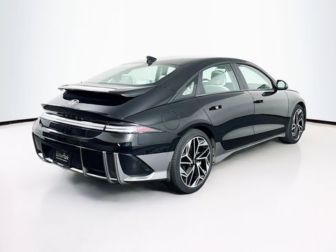 Used 2023 Hyundai Ioniq 6 SEL AWD/4WD image 9