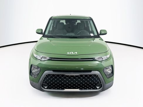 Used 2022 Kia Soul EX FWD image 2