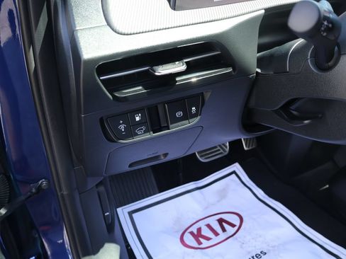 Certified 2023 Kia EV6 GT-Line w/ GT-Line White Seat Package AWD/4WD image 18