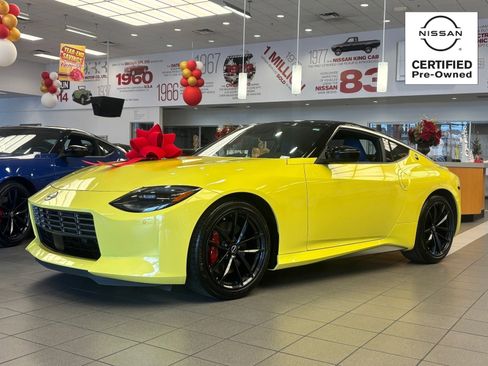Certified 2024 Nissan Z Performance w/ Floor Mat Package image 2