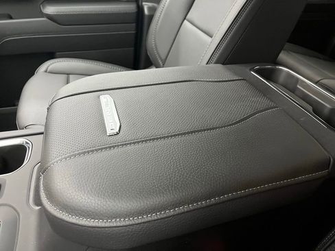 New 2024 GMC Sierra 2500 Denali w/ Denali Reserve Package image 29