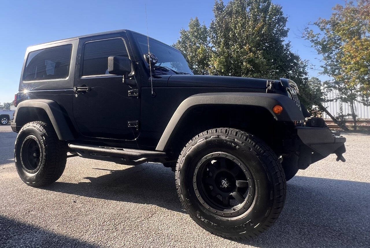 Used 2013 Jeep Wrangler Sport AWD/4WD image 11