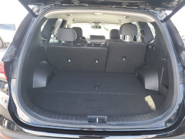Used 2023 Hyundai Santa Fe SEL AWD/4WD image 9