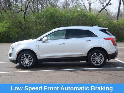 Used 2017 Cadillac XT5 Luxury w/ Driver Awareness Package FWD image 22
