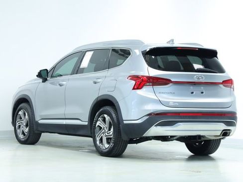 Used 2021 Hyundai Santa Fe SEL w/ Convenience Package image 6