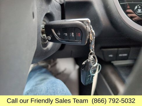 Used 2023 Toyota Camry LE image 25