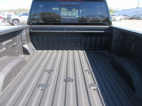 New 2026 GMC Sierra 2500 AT4 w/ AT4 Premium Plus Package image 7