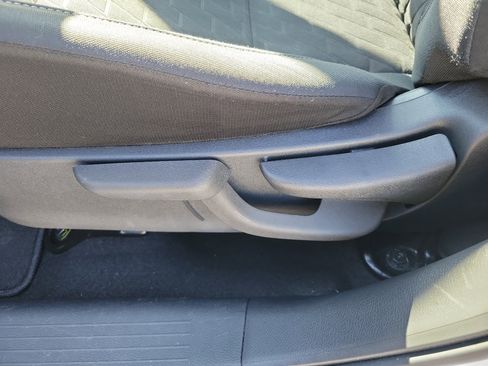 Used 2023 Nissan Kicks SV image 23