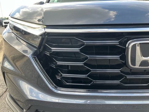Certified 2025 Honda CR-V EX image 28