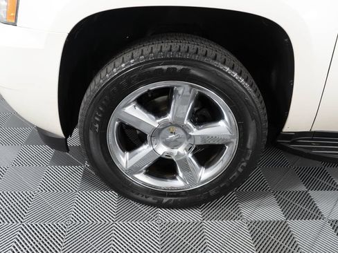 Used 2013 Chevrolet Tahoe LTZ AWD/4WD image 24