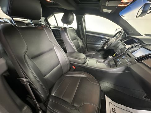 Used 2013 Ford Taurus SEL image 26