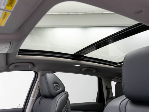 Used 2023 Acura MDX SH-AWD image 64