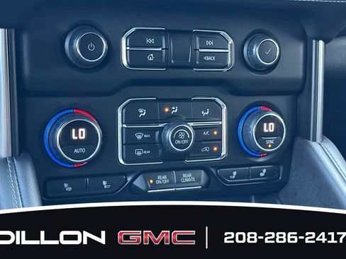 Used 2024 Chevrolet Tahoe Z71 w/ Z71 Off-Road Package AWD/4WD image 24