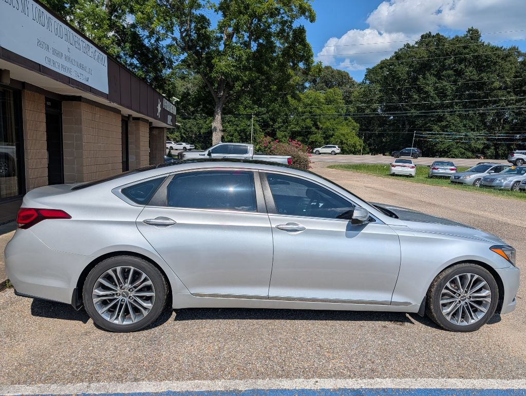 Used 2017 Genesis G80 3.8 w/ Option Group 02 RWD image 4