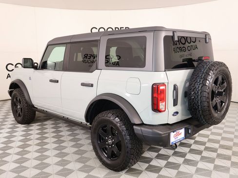 Used 2024 Ford Bronco Black Diamond AWD/4WD image 21