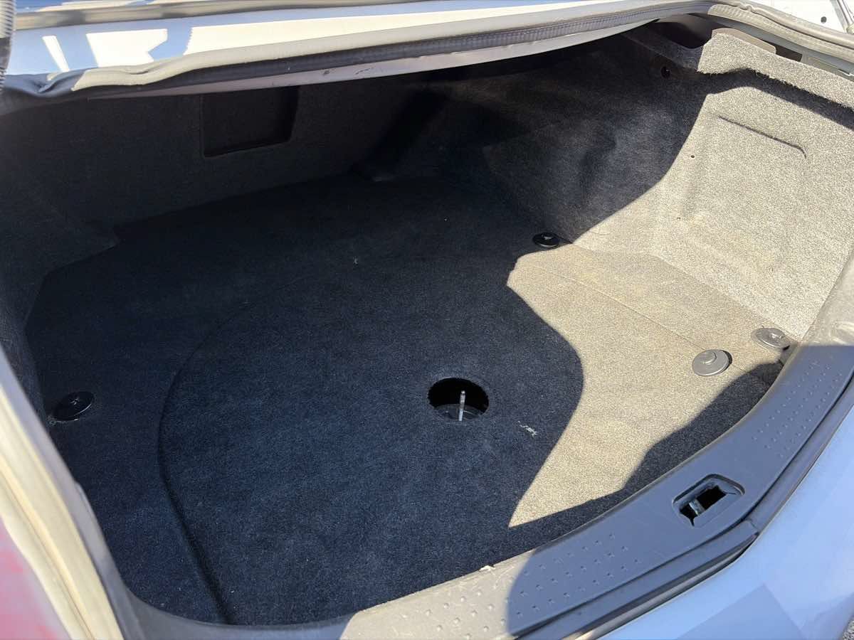 Used 2003 Cadillac CTS 3.2 w/ Preferred Equipment Group RWD image 15