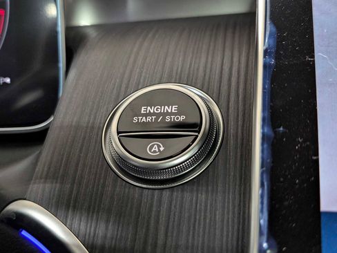 Used 2025 Mercedes-Benz GLC 43 AMG 4MATIC Coupe image 30