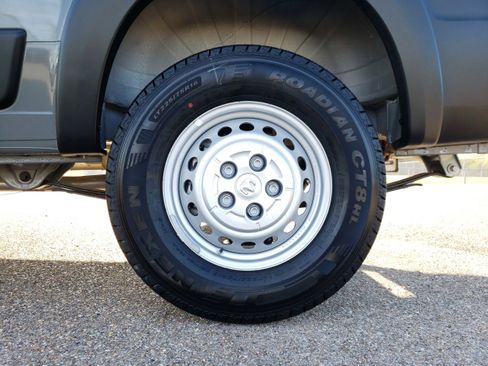 New 2026 RAM ProMaster 2500 w/ Convenience Group image 8