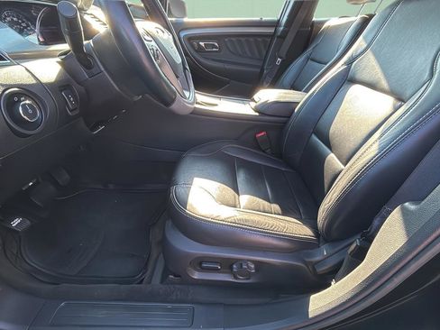 Used 2013 Ford Taurus SEL image 18