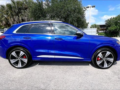 New 2026 Audi SQ5 Premium Plus AWD/4WD image 4