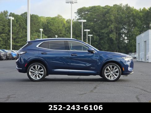 Used 2023 Buick Envision Avenir FWD image 7