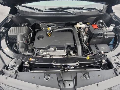 New 2026 Chevrolet Equinox RS w/ Convenience Package III FWD image 17