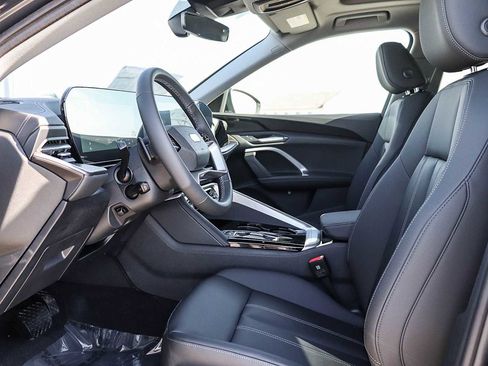 New 2025 Audi Q5 Premium image 22