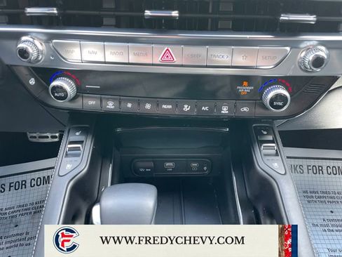 Used 2025 Kia Telluride SX X-Line AWD/4WD image 18