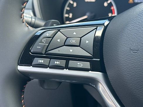 Certified 2025 Nissan Altima 2.5 SR FWD image 27