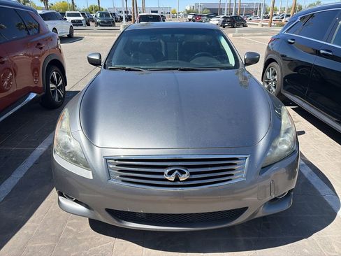 Used 2012 INFINITI G37 Journey w/ Premium Pkg RWD image 2