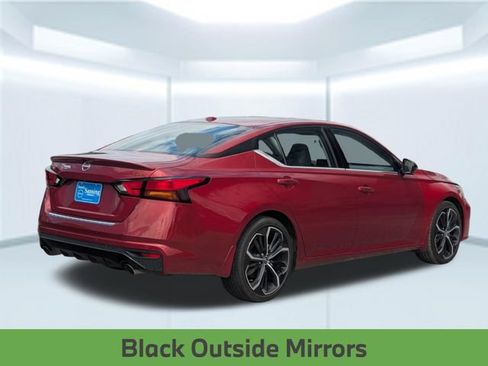 Used 2023 Nissan Altima 2.5 SR w/ SR Premium Package FWD image 6